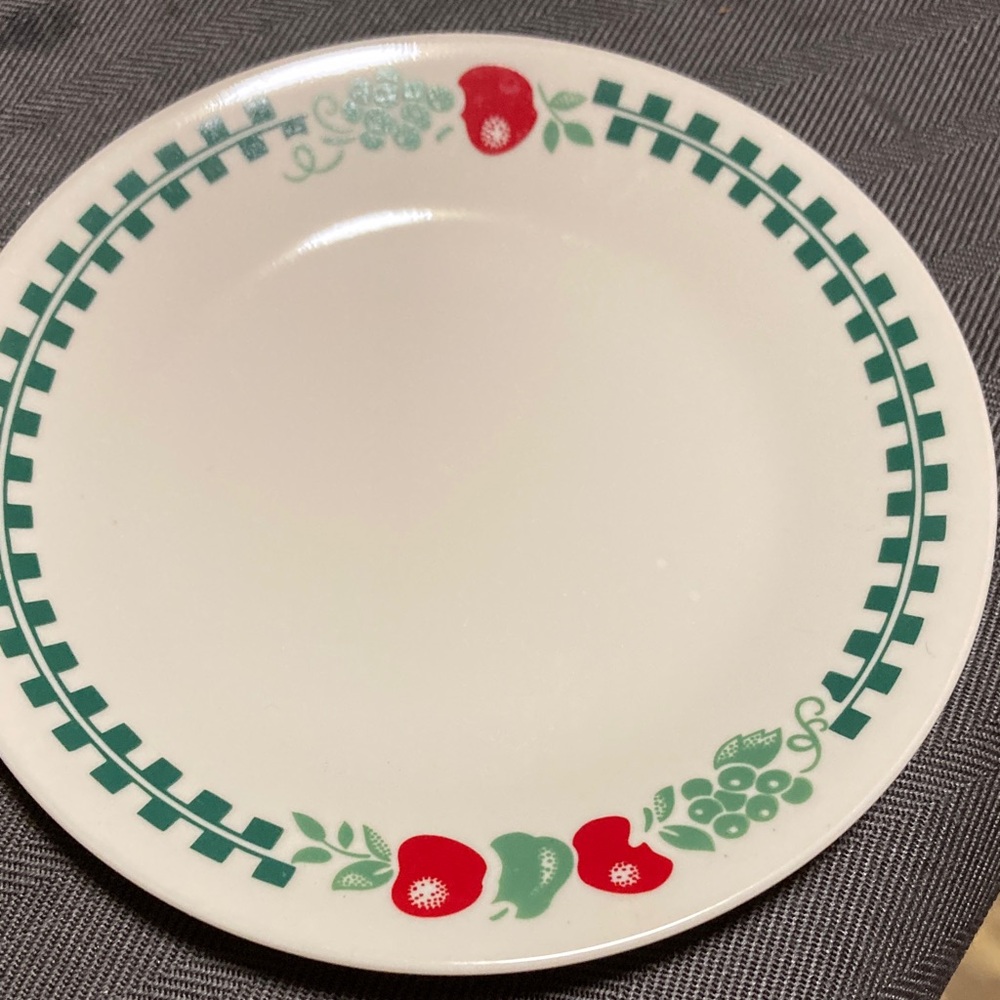 Cordell apple bread and butter plate